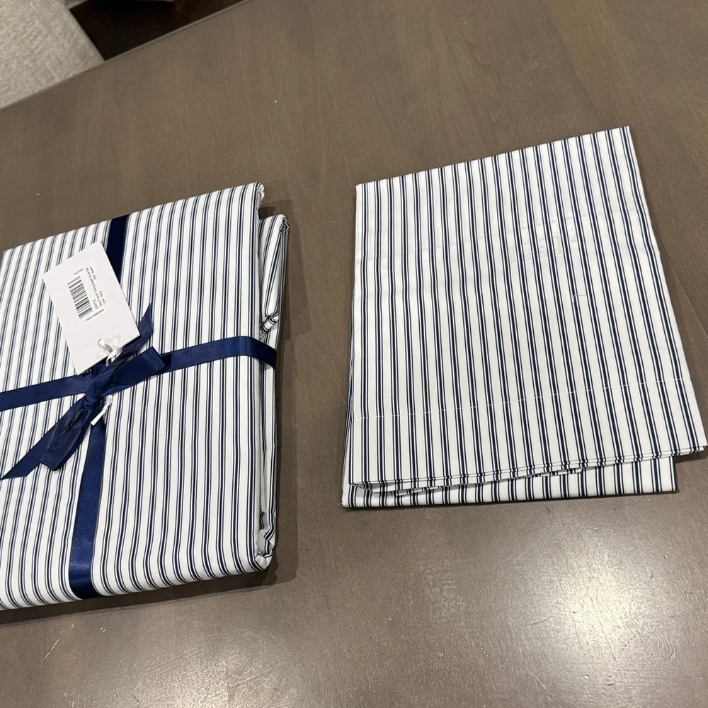Petite Plume NWT French Ticking Cotton Percale Duvet Cover & Shams Queen Size